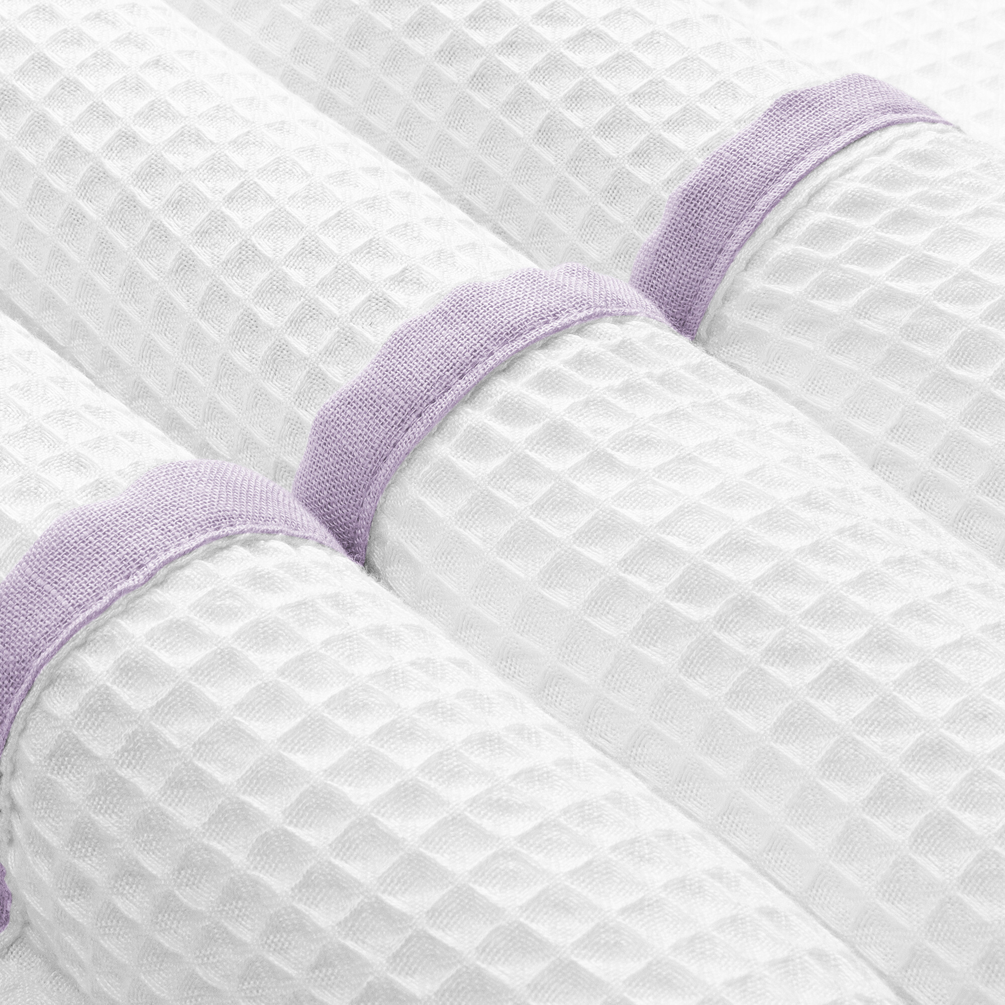 Eco Waffle 100 % Bamboo Waffle  with Linen Border Bath Towel (Set of 1)